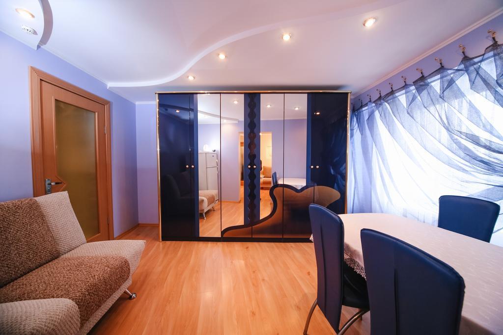Sary Arka Hotel Pavlodar Exterior photo